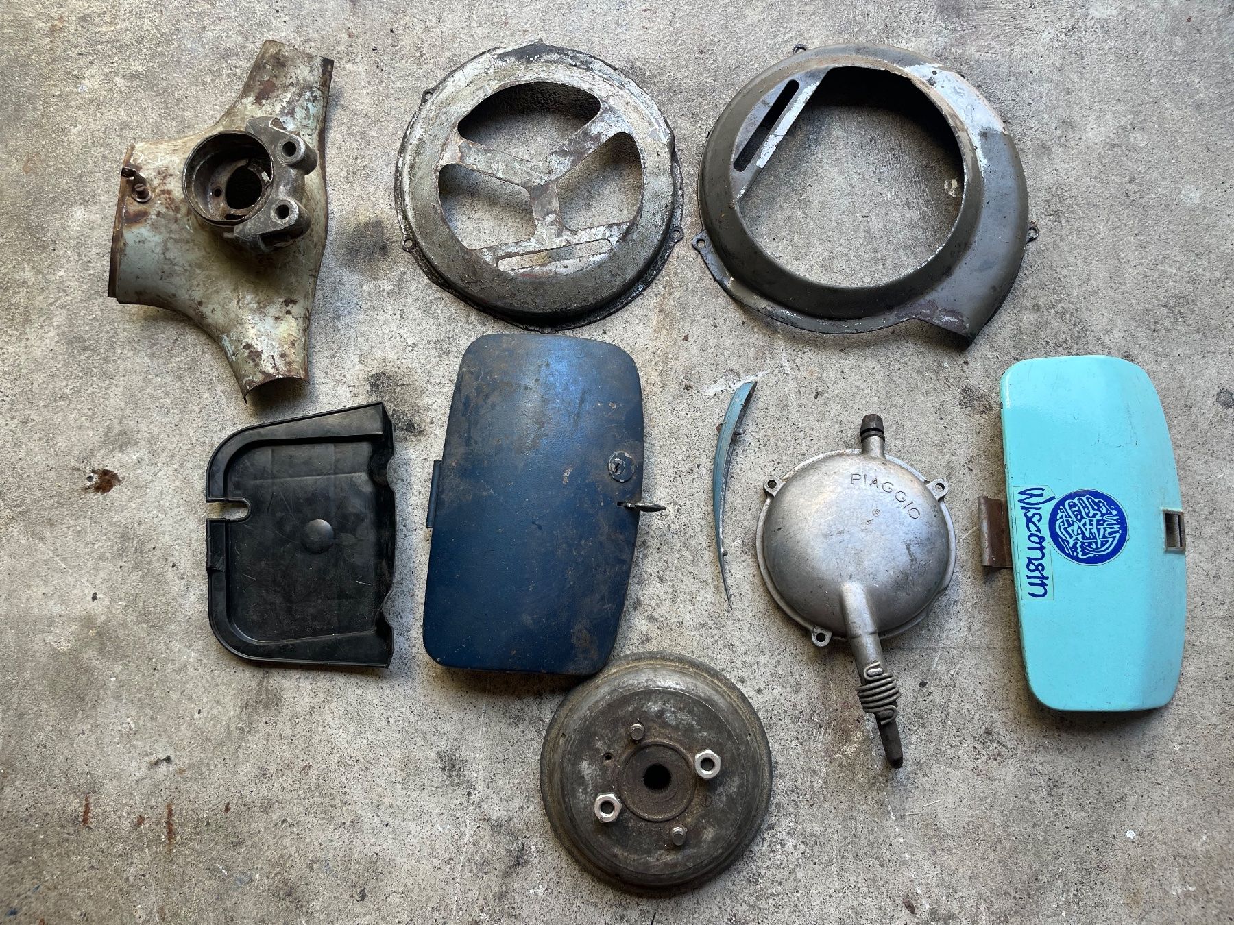 Vespa Alle Rollerersatzteile: Vespa Piaggio Teile – Gebraucht aus Thun von Cpia 1