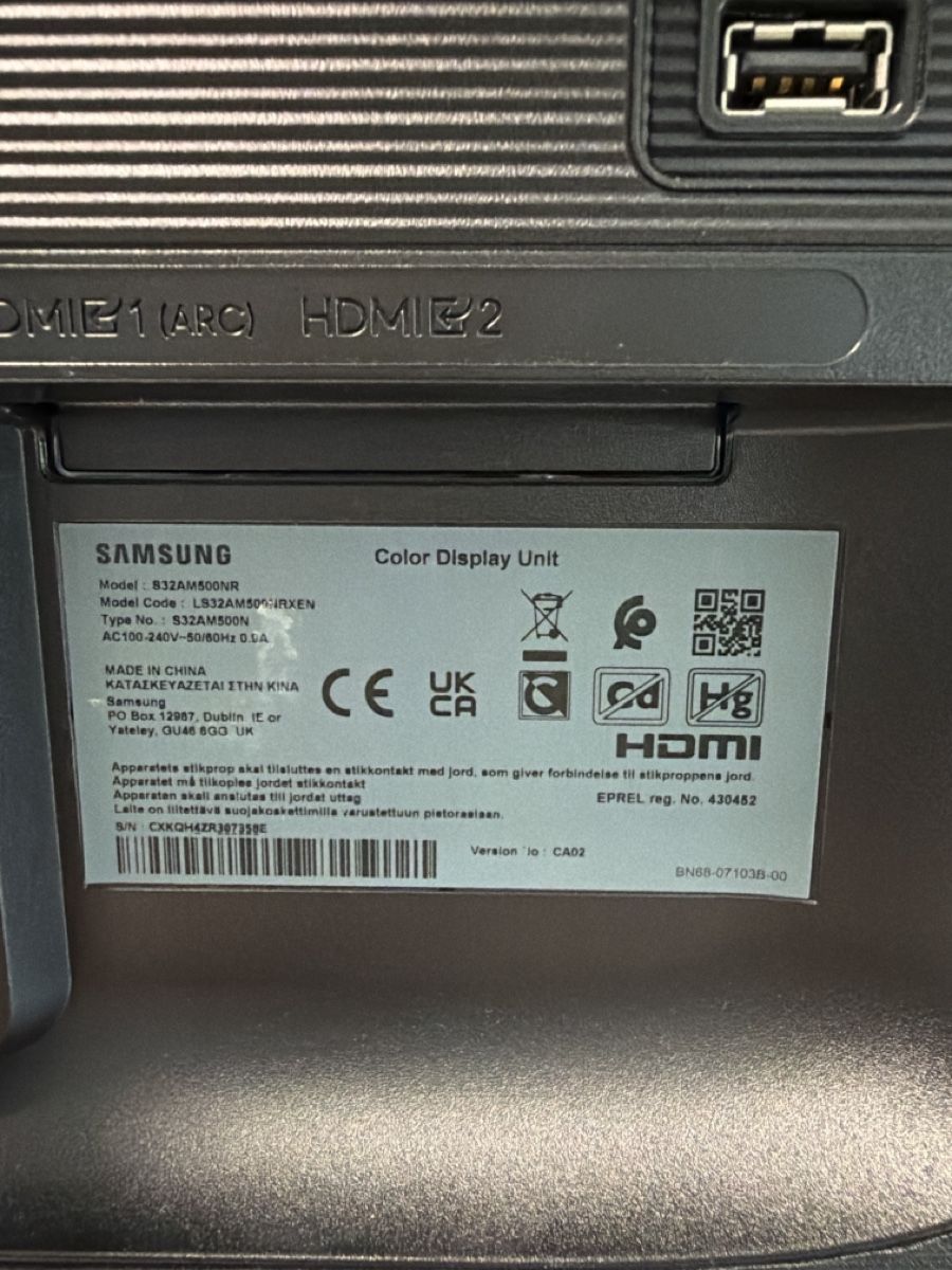 Samsung Ecrans: Monitor mit Halterung, PC Display 2 Stk. Samsung  – D'occasion à Baden par Hueblin 2