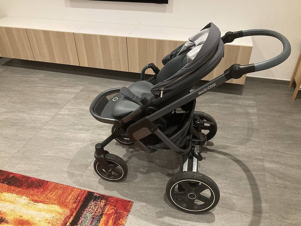 Carrozzine: Passeggino maxi così  – Usato da Campo (Blenio) venduto da M.B.95 1