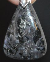 Anhänger L-4169 – Gabbro Jasper Birne 28x20mm