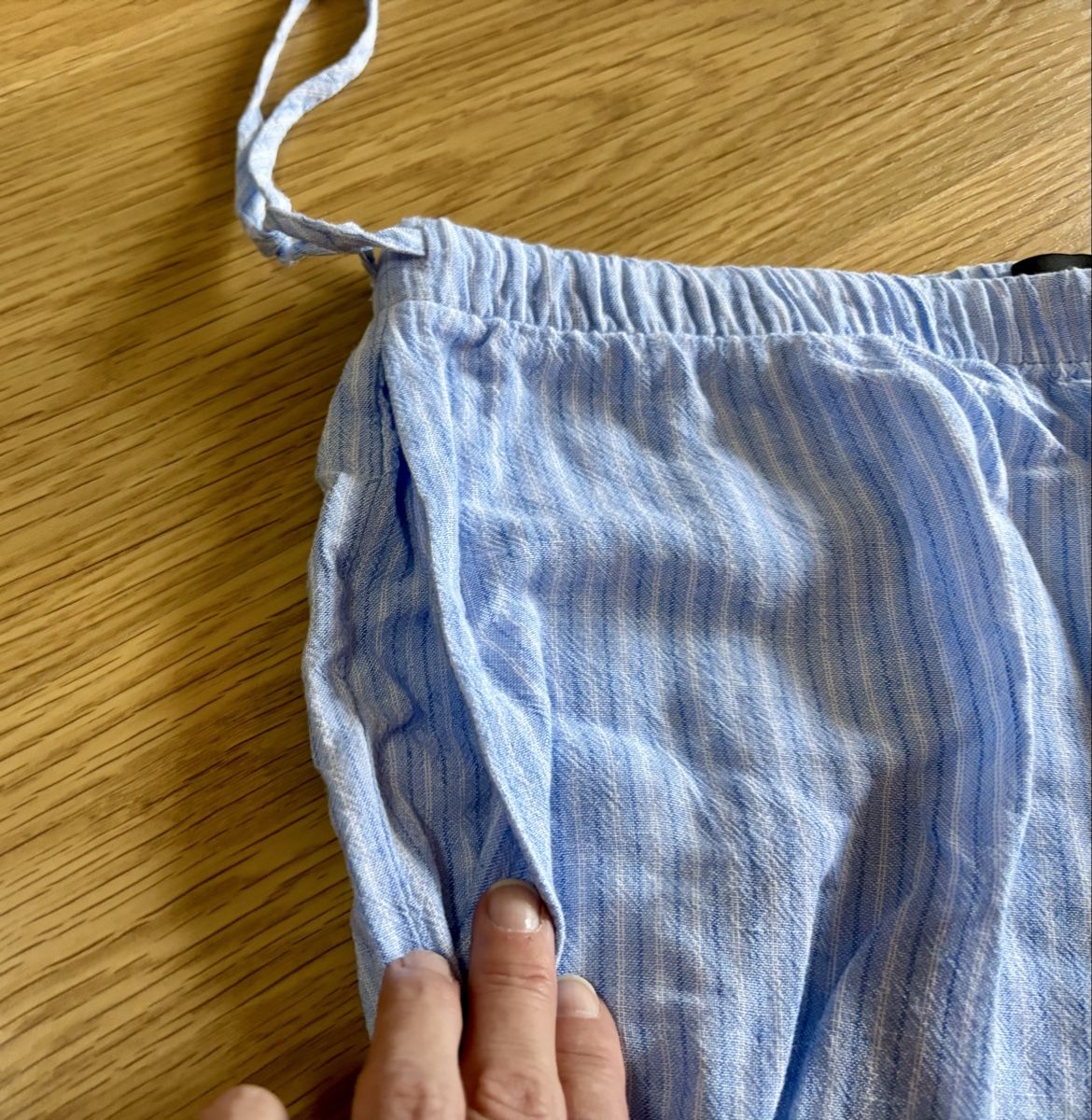 Zara Pantaloni: Zara Hose, Sommerhose, blau gestreift – Usato da Baden venduto da Tiffany6878 1
