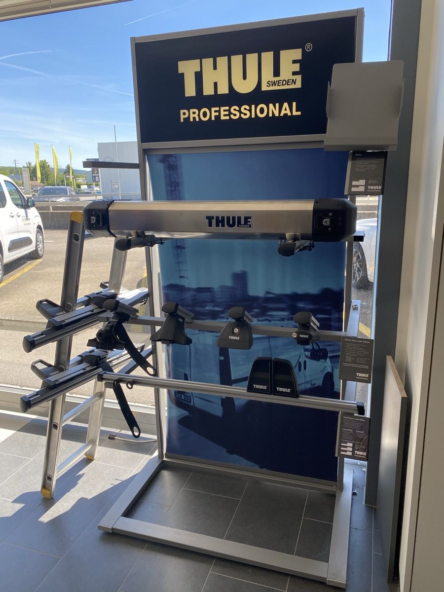 Sonstige Dekorationen & Accessoires: Thule Proffessional Ständer – Gebraucht aus Hägglingen von Karin0802