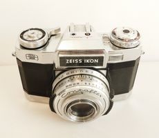 Historische Kamera Zeiss Ikon Contaflex Super BC 1962er