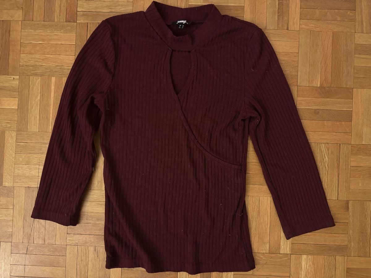 Top: Pull crop top bordeaux Jennyfer taille M – Nuovo (secondo la descrizione) da Lausanne venduto da Dri_Shop