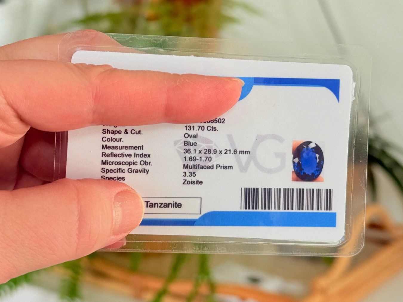 Pietre preziose: Certified Gemstone 131.70 Ct – Nuovo e nell'imballaggio originale da Genève venduto da AWWA 9