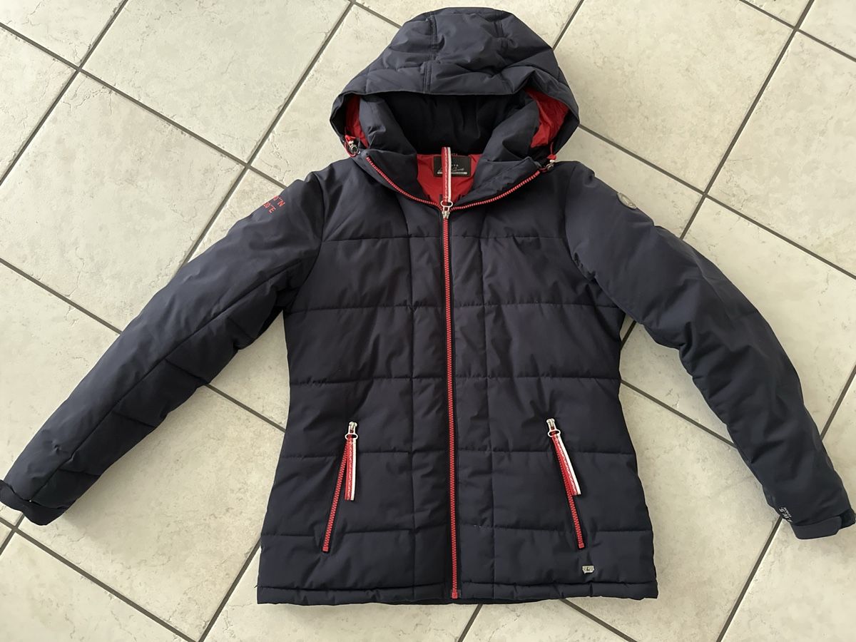 Luhta Giacche: Luhta Damen Winterjacke Grösse 40 – Usato da Davos Platz venduto da Anakonda1