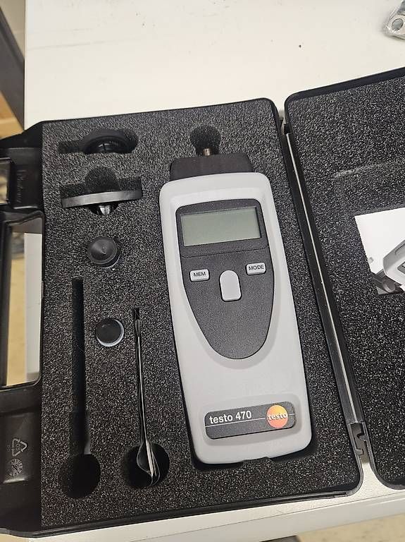 Messen: Drehzahlmesser Testo 470 – Neu und originalverpackt aus Einsiedeln von RomanB.