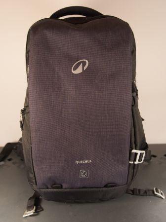 QUECHUA Wanderrucksack Kamera 30L, Explorer 900 Focus Grau