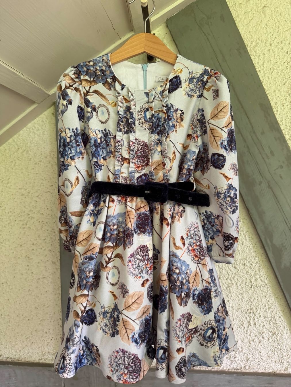 Vestiti & Gonne: Blumenkleid Gr. 128 – Usato da Gümligen venduto da cla_k57n