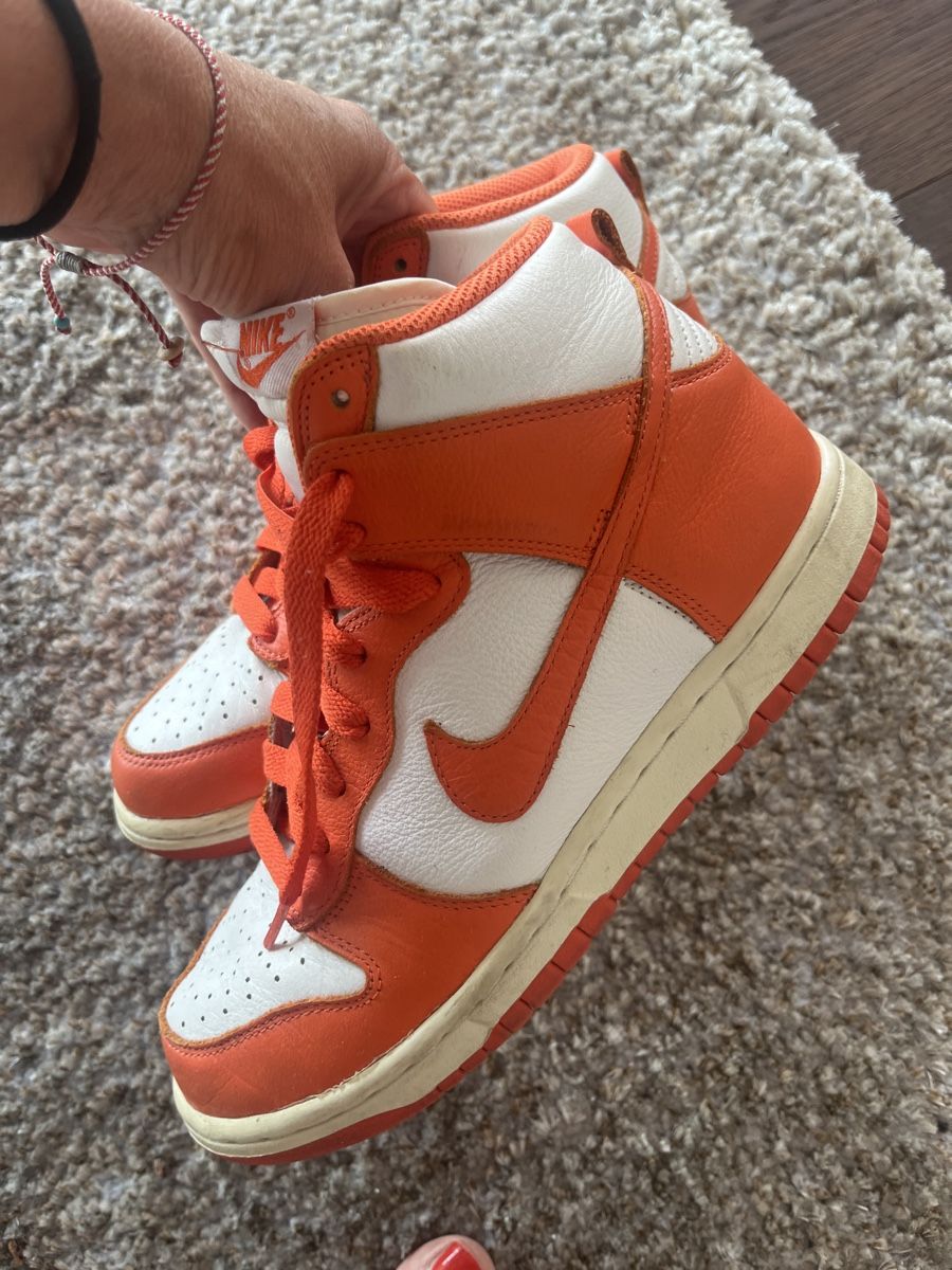 Nike Herrenschuhe: Nike dunks high Gr. 40 orange/weiss – Gebraucht aus Diepoldsau von Soleil0425 1