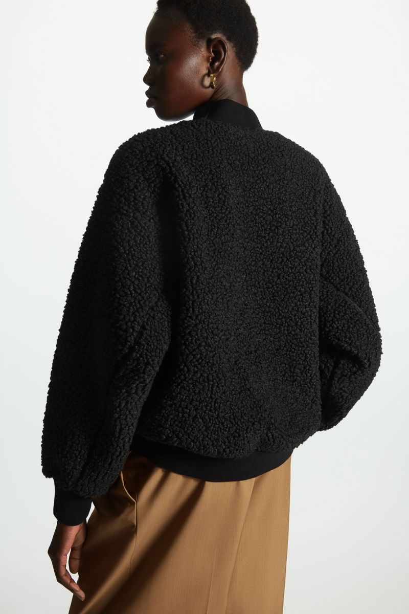Cos Pullover & Sweatshirts: Pull Teddy COS noir – Neu (gemäss Beschreibung) aus Prilly von ste_fani 5