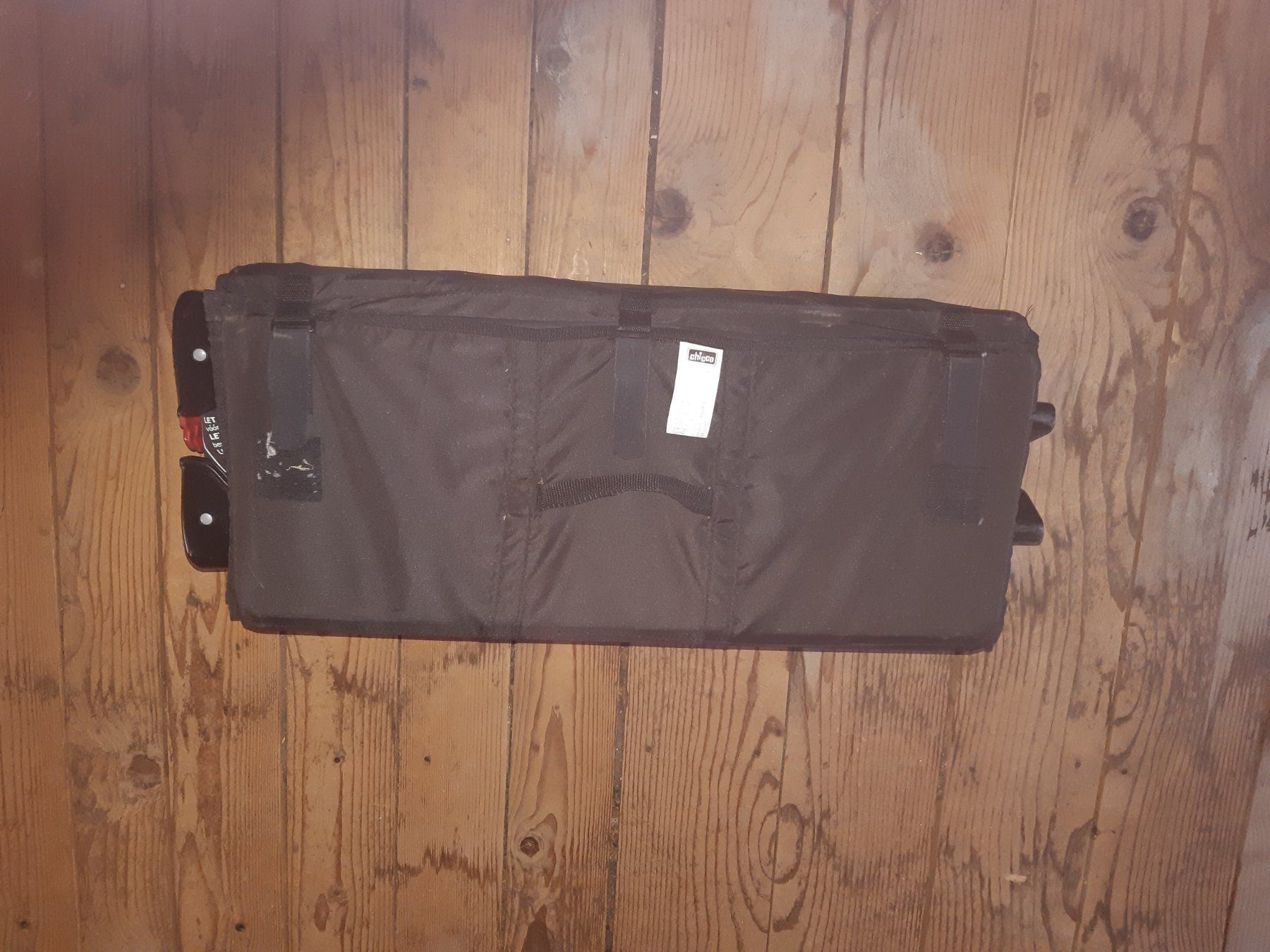 Chicco Betten: Chicco Reisebett mit Faltbare Matratze – Gebraucht aus Studen SZ von Handwerkstatt9698 2