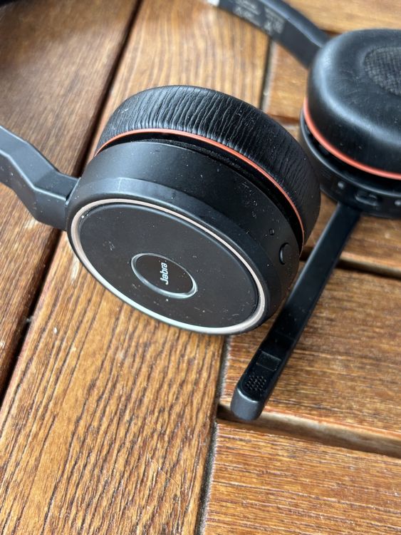 show　 ワイヤレスヘッドセット　HSC040W Jabra Evolve 75 Wireless Bluetooth Headset (model # HSC040W