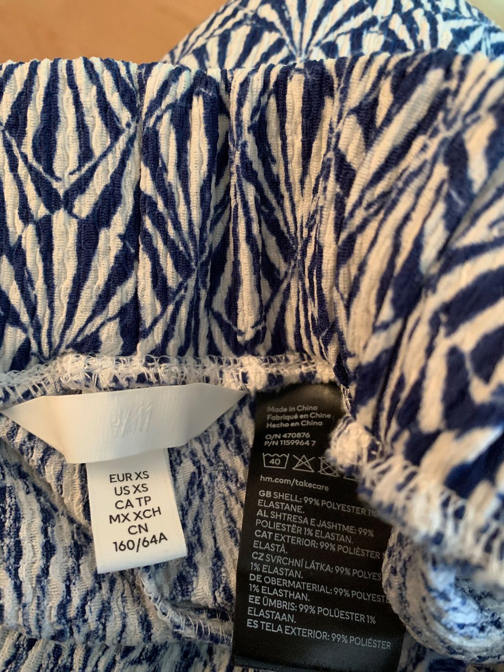 H&M Pantaloni: Joli pantalon ample léger H&M taille xs – Usato da MEYRIN venduto da Gwendo10 2