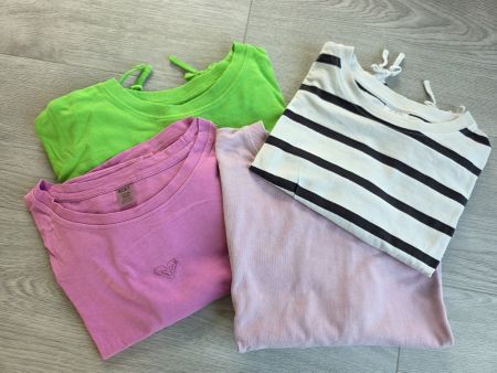 4 Crop Shirts  Gr. S,