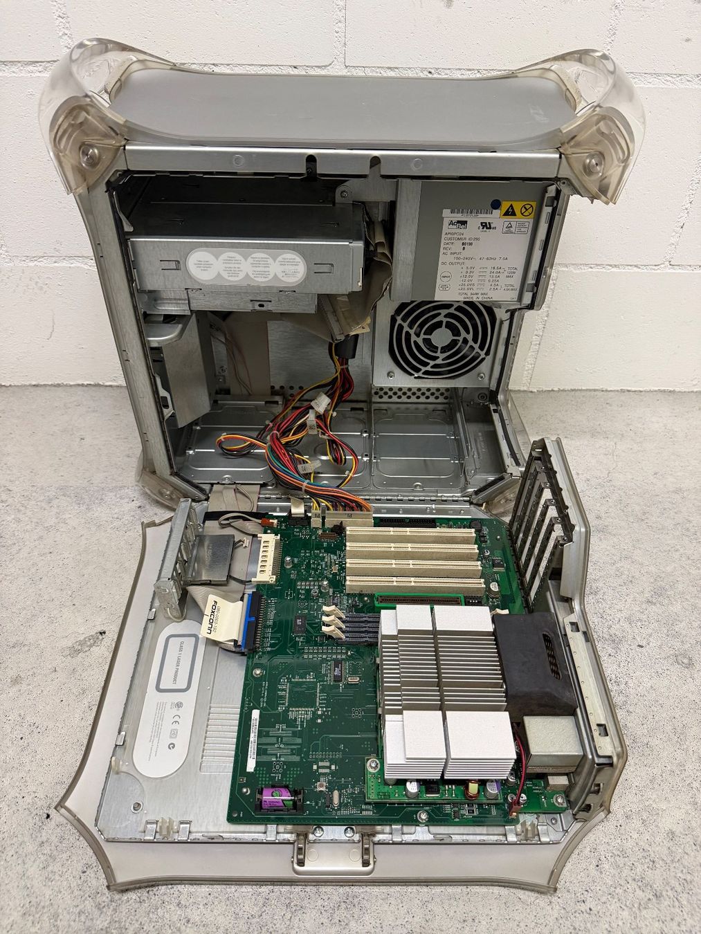 Apple PCs: Apple Power Mac G4 Quicksilver – D'occasion à Niederwangen b. Bern par Leonerb 4