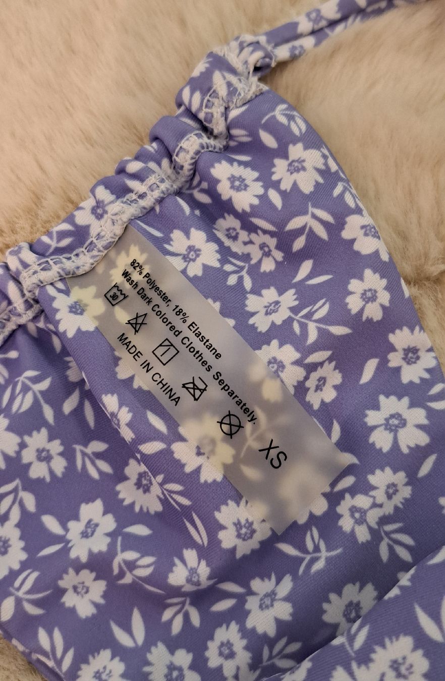 Shein Costumi da bagno & Bikini: Lilafarbenes Bikini-Set mit Blumenmuster, Grösse XS – Nuovo (secondo la descrizione) da Euthal venduto da mel_ts8t 1