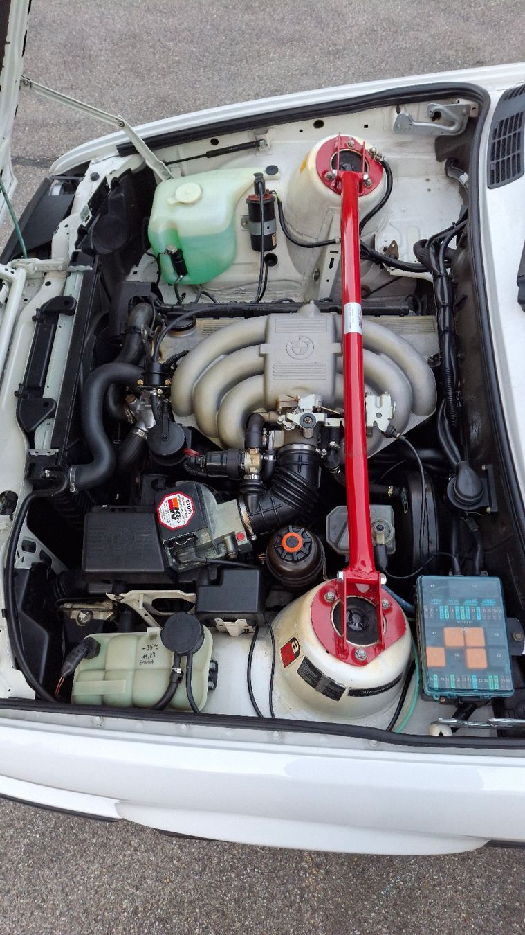 BMW Automobili: BMW E30 325i Clubsport – Usato da Illnau venduto da expand_dong 9