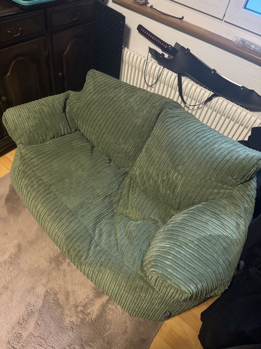 Sofas: Sitzsack-Sofa – D'occasion à Rüti ZH par Mysticphoenix.mel 1