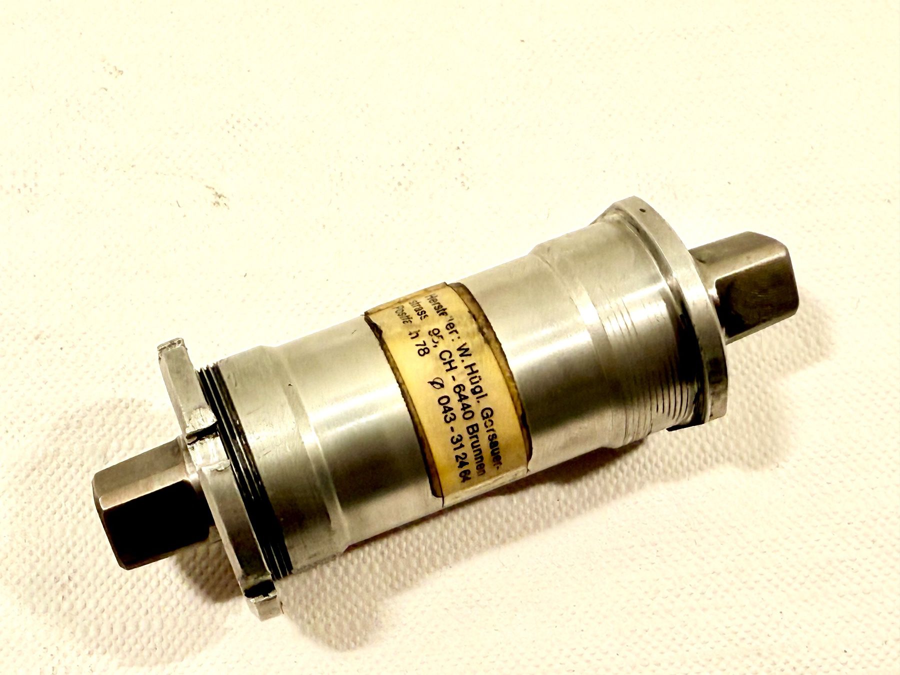 Pezzi di ricambio: HÜGI Bottom Bracket Innenlager 112mm RAR – Usato da Luzern venduto da bikeandbeltcom