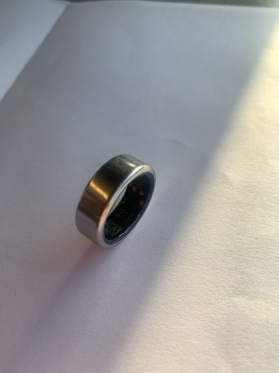 Oura Anelli: Oura Ring 2 - Size 8 - Silver Finish - Used Condition – Usato da Zürich venduto da pfe_pbb8 1