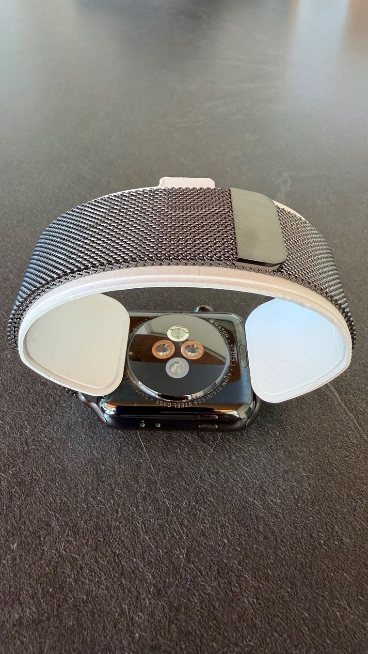 Apple Smartwatch: Apple Watch Series 3 STAINLESS STEEL VERSION – Usato da Hinwil venduto da Buddy2001 2