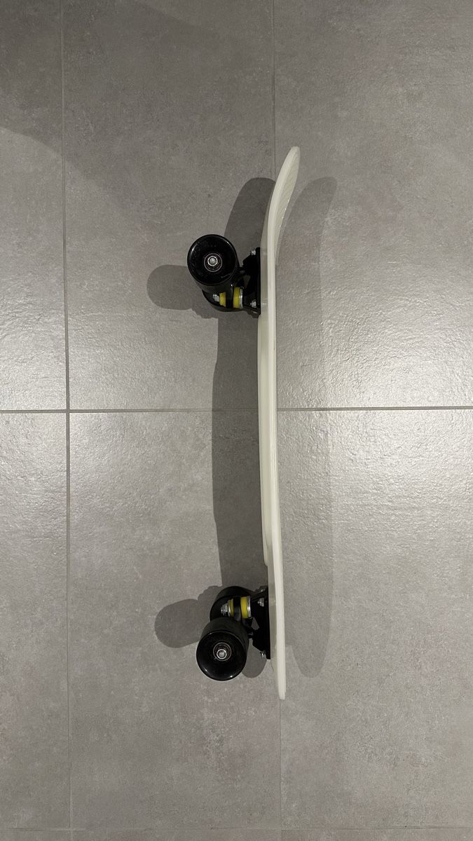 Penny Skateboards Skateboards: Penny Board Glow in the Dark – Usato da Meggen venduto da fdi_9jbk 6