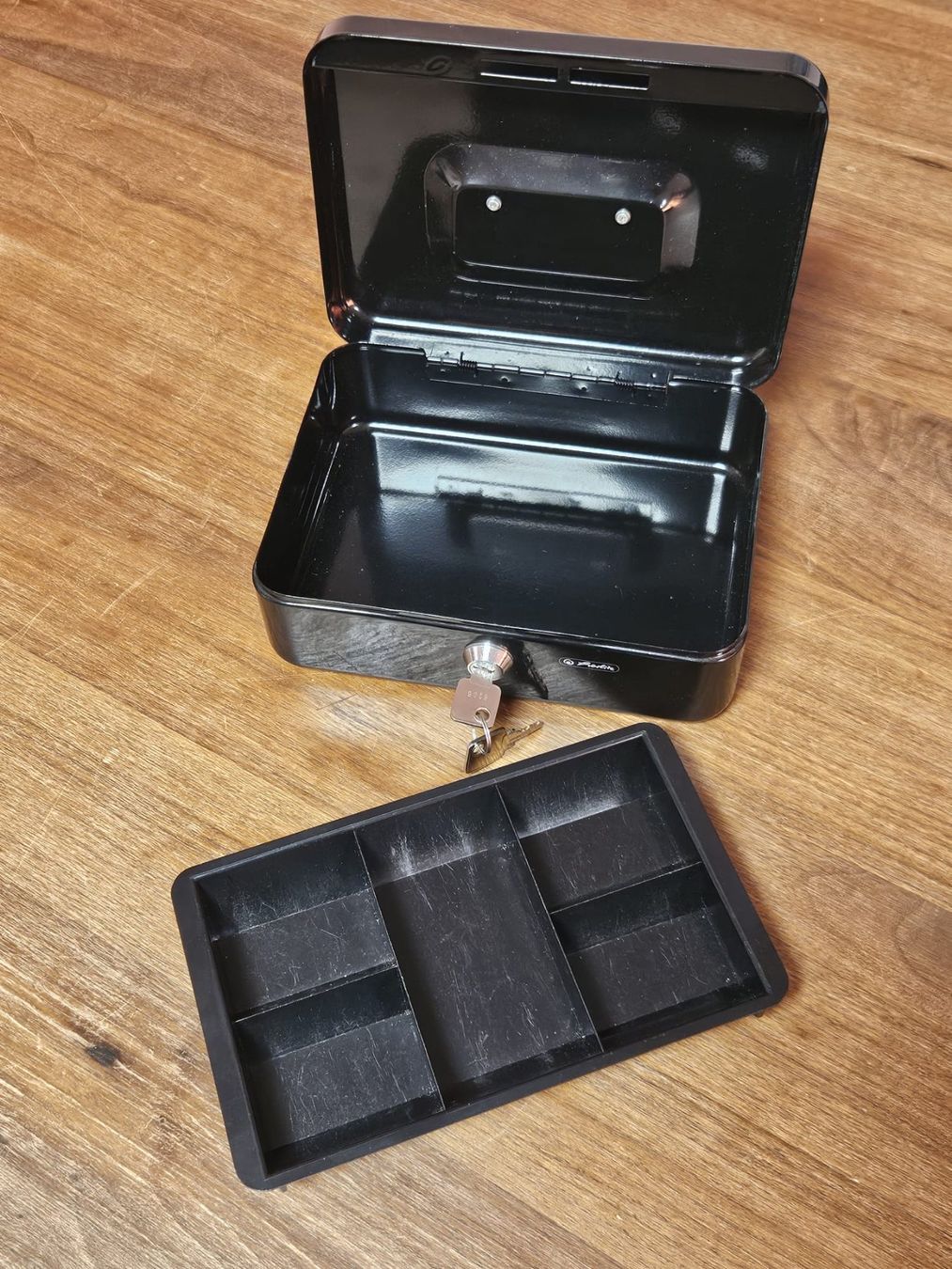Kassen: Geldkassette – Gebraucht aus Ostermundigen von Kaervek_SUI 1
