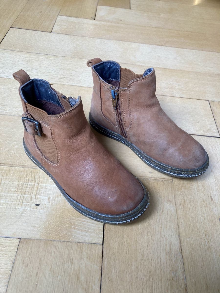 Friboo Scarpe per ragazzi: Friboo Kinderschuhe Leder – Usato da Bern venduto da Bentivoglio 1