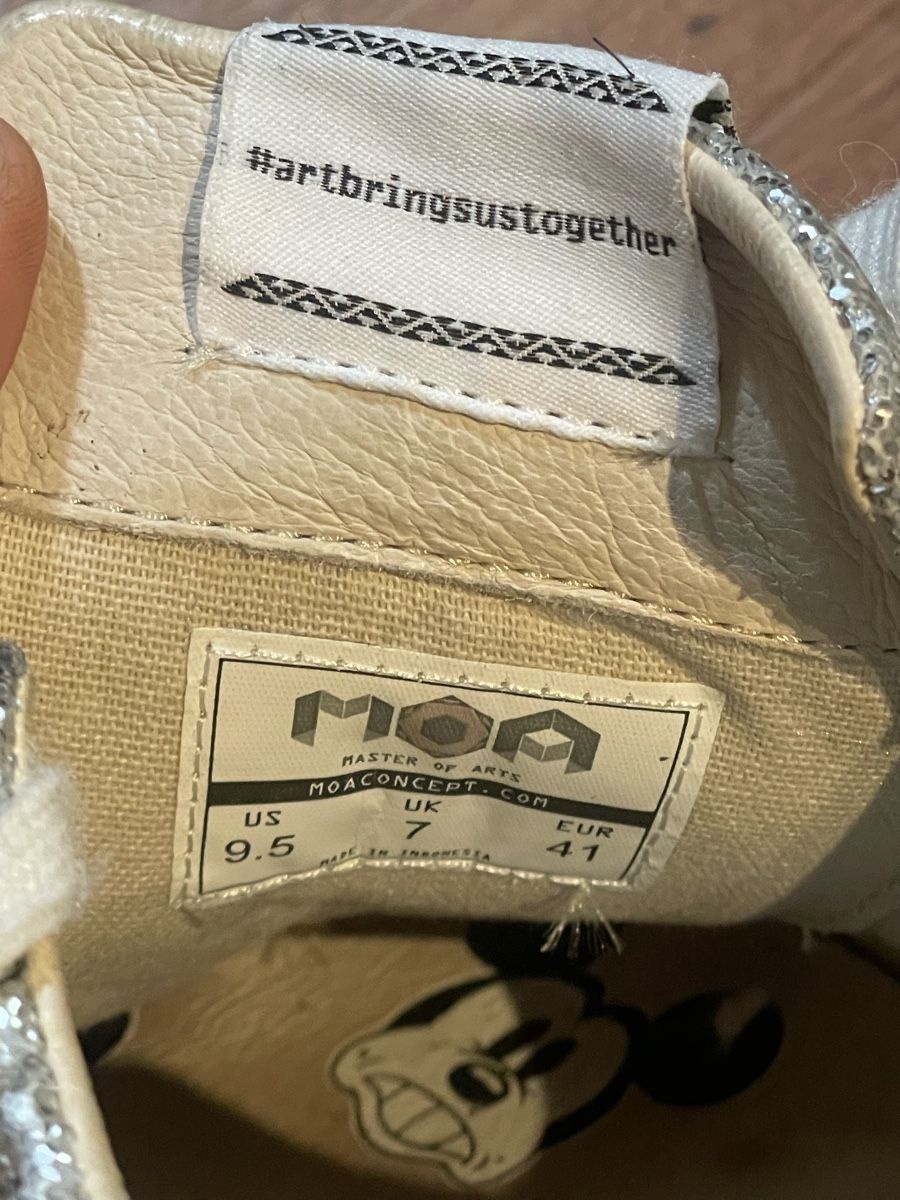 Scarpe da donna: Sneaker Disney x Moa, Damen, Gr 41 – Nuovo (secondo la descrizione) da Dietlikon venduto da Fluschi 7