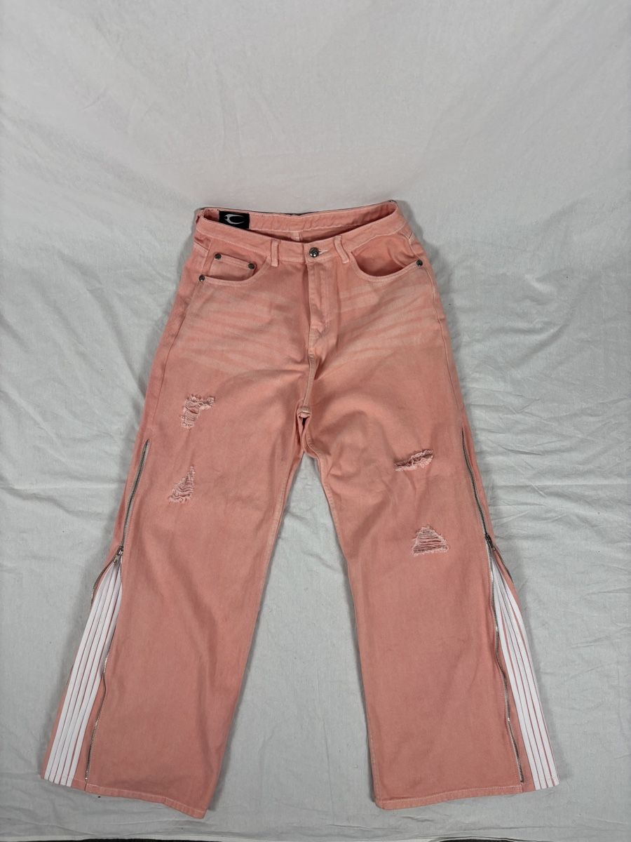 Pantaloni: Cozy Bootcut Flaired Jeans – Nuovo (secondo la descrizione) da Heimiswil venduto da Mad2mad