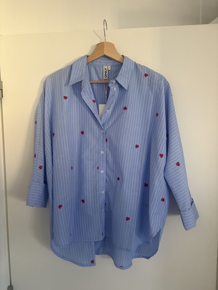 Camicette: Chemise rayée à cœurs – Nuovo e nell'imballaggio originale da lausanne venduto da cat_q9l6