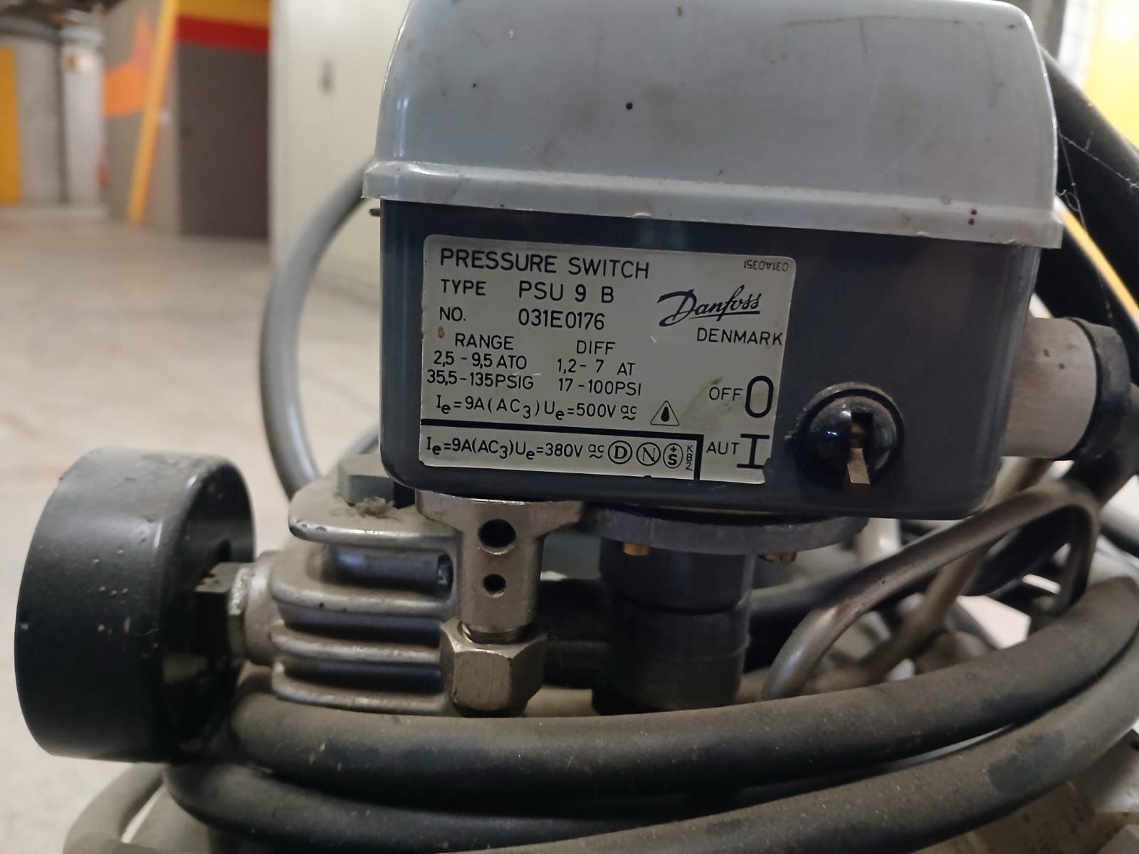 Compressori: Luftkompressor ASEA THRIGE-TITAN 0.75kW 220-240V gebraucht – Usato da Altdorf UR venduto da cue_mf9b 3