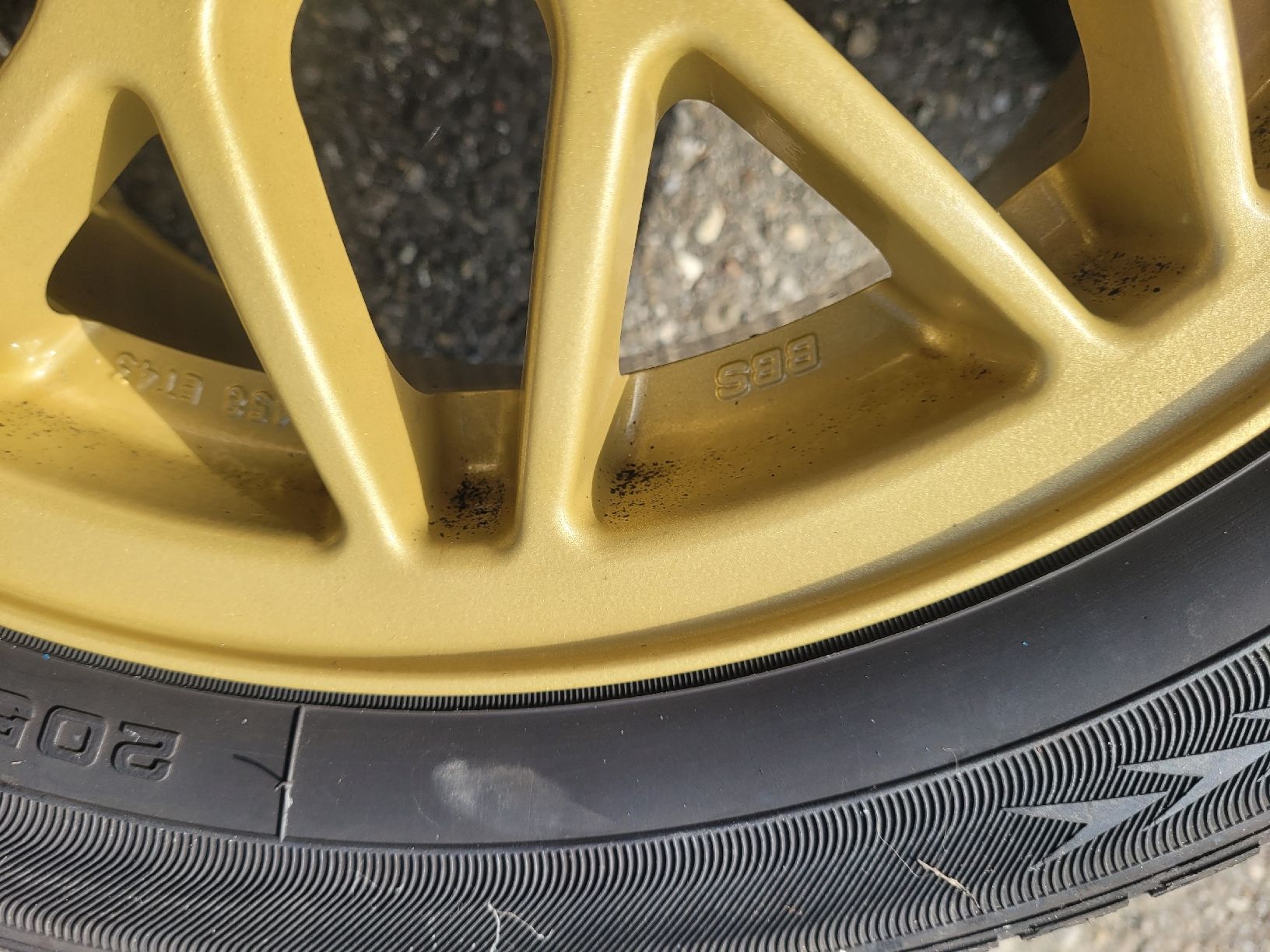 Bbs Cerchioni: Original BBS Felgen 15" – Usato da Herzogenbuchsee venduto da Melissa110 7