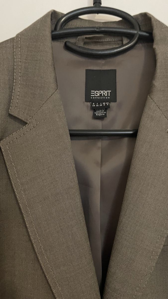 Anzüge & Kostüme: Esprit Blazer - Earth Tone, Stylish Winter Look, Size 36 – Neu (gemäss Beschreibung) aus Winterthur von shp_xcc5 1