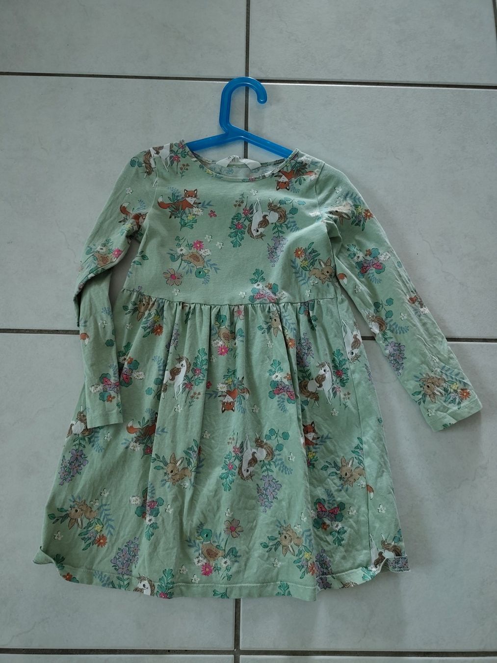 H&M Vestiti & Gonne: Kleid 122/128 – Usato da Neerach venduto da stens