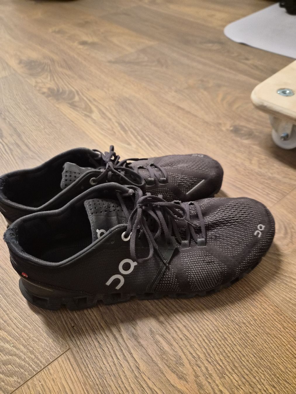 On Herrenschuhe: ON Running Shoes Black Size 43 Used but great ondition – Gebraucht aus Maur von Sofi___ 2