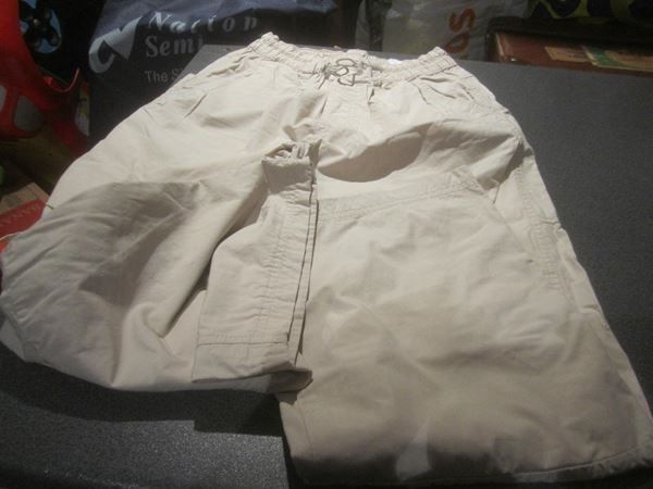 H&M Pantaloni: Hose Grösse 140, H&M, beige – Usato da Zürich venduto da abraxas1291