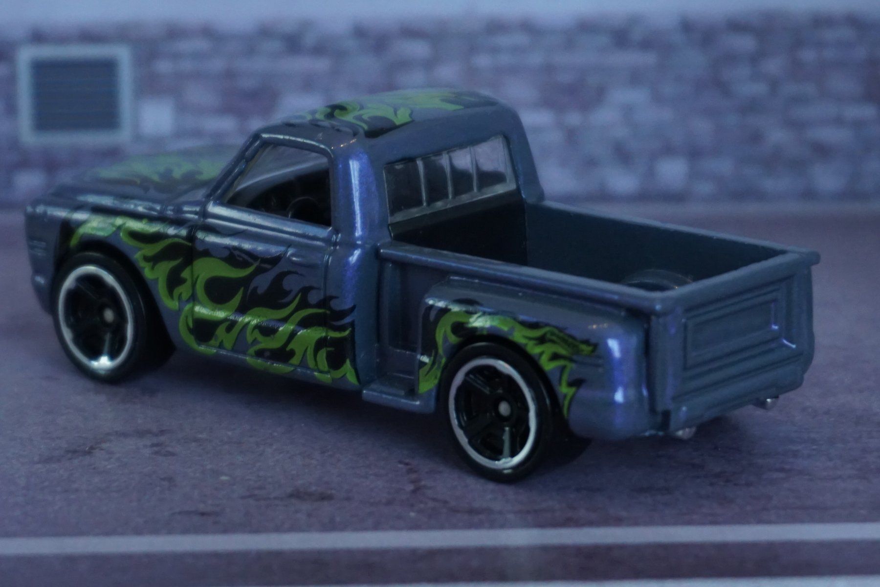 Hot Wheels Modellini d'auto: HotWheels `69 Chevy Pick-up Custom COOL !!!!!!!!!!!!!!!! – Usato da Reiden venduto da Doppeldecker69 1