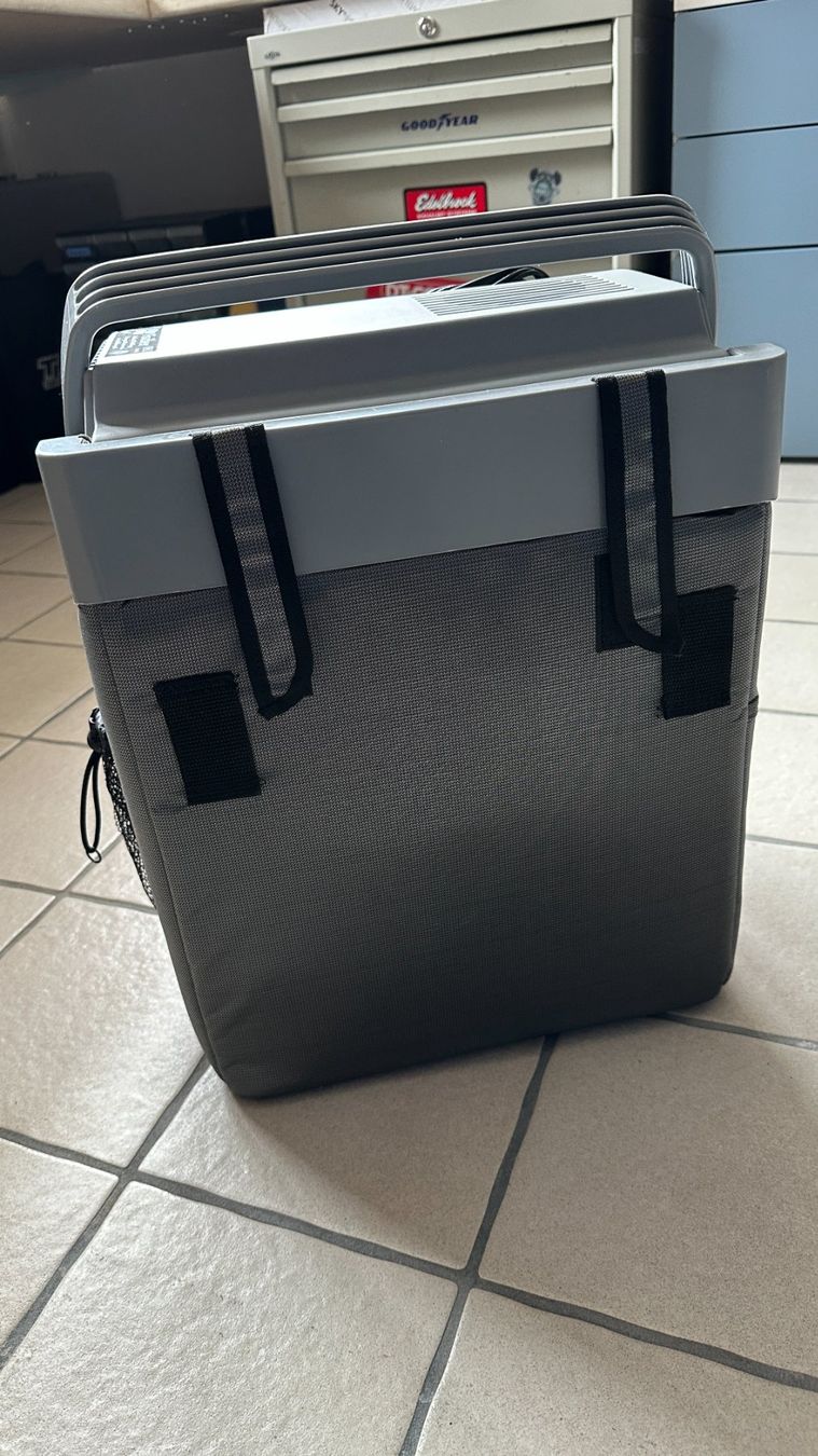 Kühlschränke & Kühlen: Kühlbox Gamaparts – Gebraucht aus Gisikon von Jabuso 4