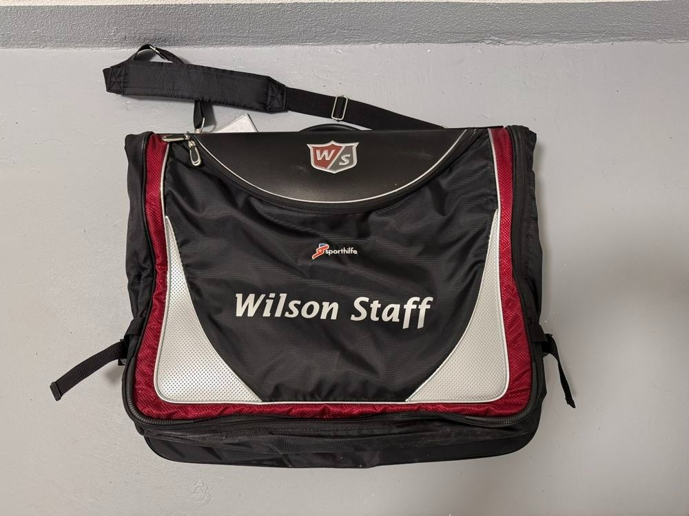 Sacs: Anzug-Reise-Tasche WILSON – D'occasion à Zollikerberg par RuLCS50