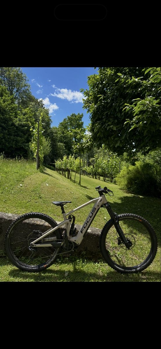 Focus Biciclette: Focus Sam² 6.8 e-MTB Full 2023 – COME NUOVA!! – Usato da Lamone venduto da Leo_97 1