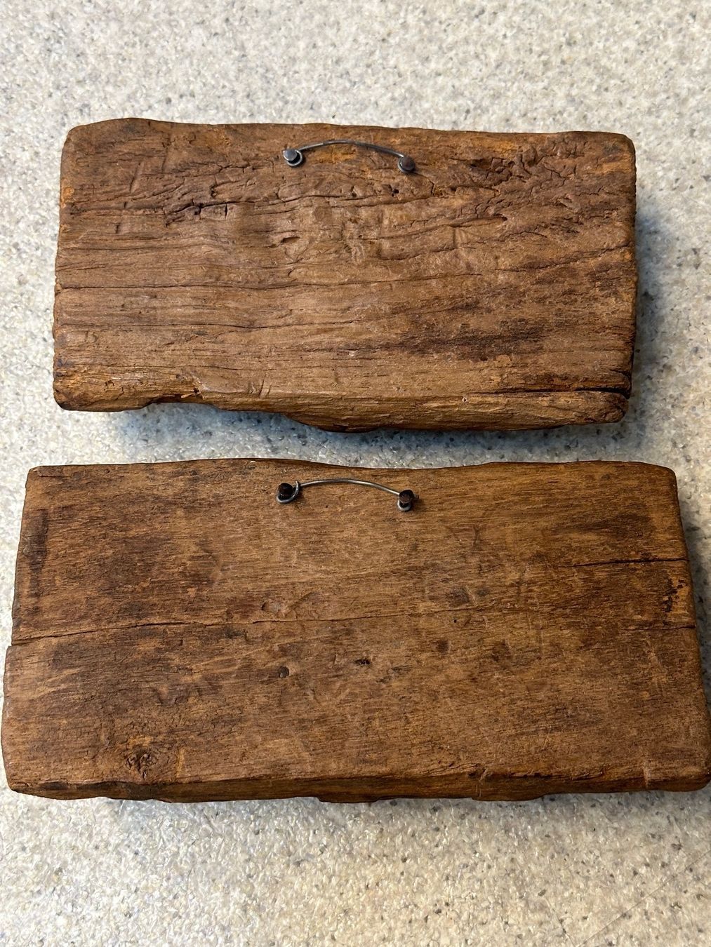 Sculture & Statue: 2 antike Holzplatten Indischer Herkunft – Usato da Reiden venduto da Zofi-Brocki 3