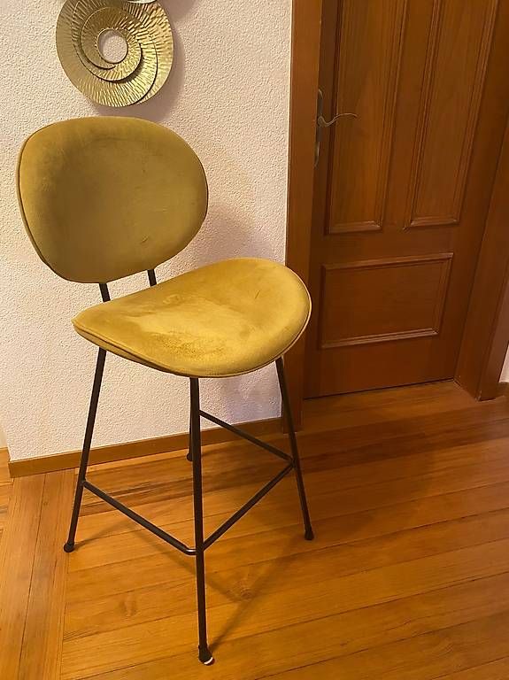 Sgabelli: 2 Barhocker von Maison du monde – Usato da Beromünster venduto da sar_kn2d