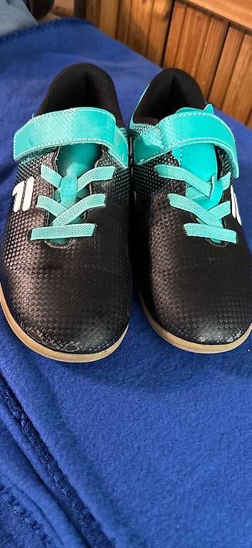 Fila Scarpe da uomo: Fila Turnschuhe 34 – Usato da Regensdorf venduto da Piritatti