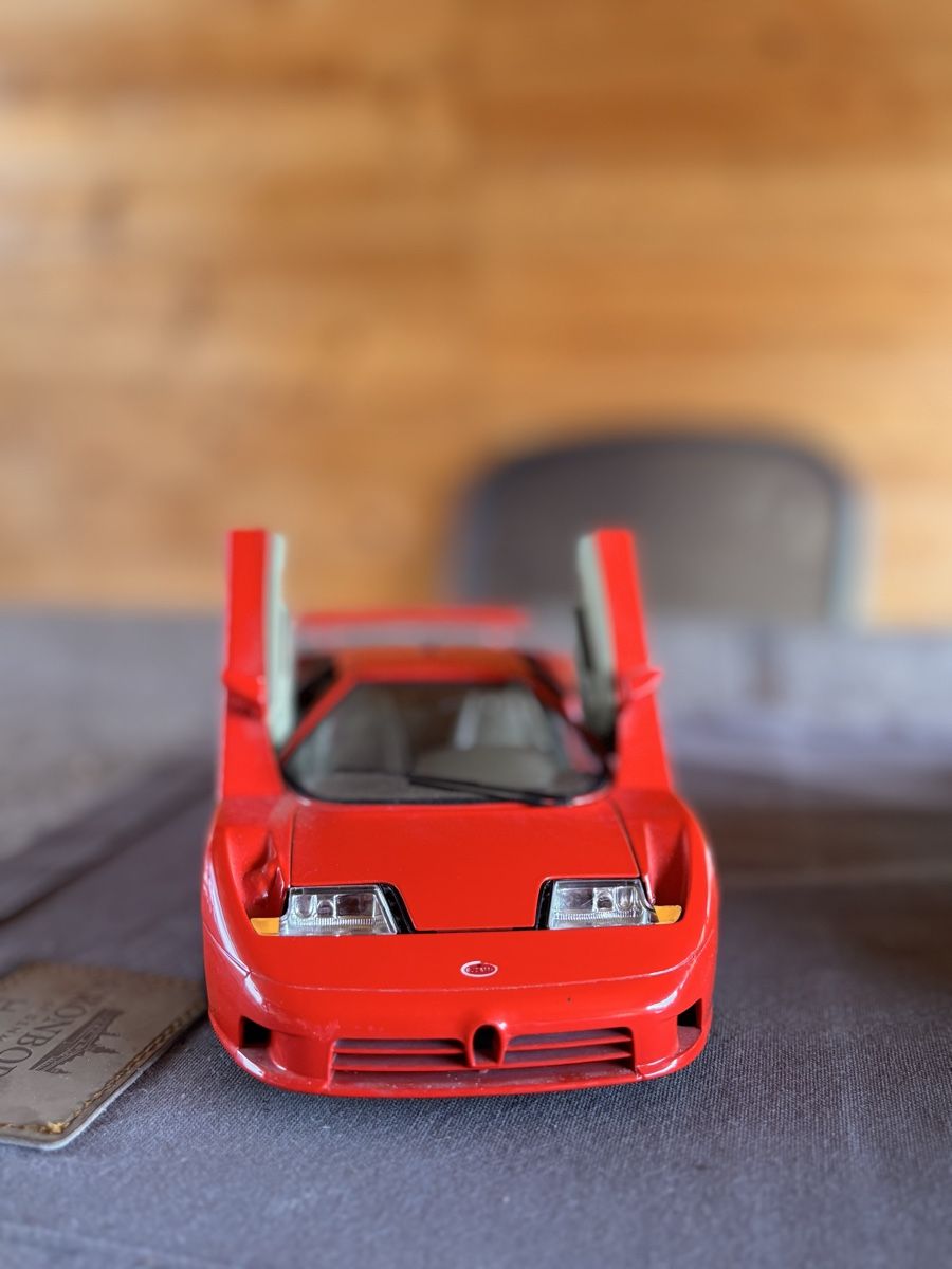 Bugatti Modellautos: Bugatti EB 110 Modell ideal für eine Collection – Gebraucht aus Rebstein von V4DELUXE 3