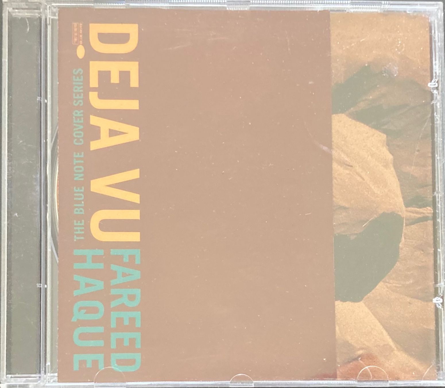 CDs: FAREED HAQUE - DEJA VU – Gebraucht aus Poliez-Pittet von Newtown-Records