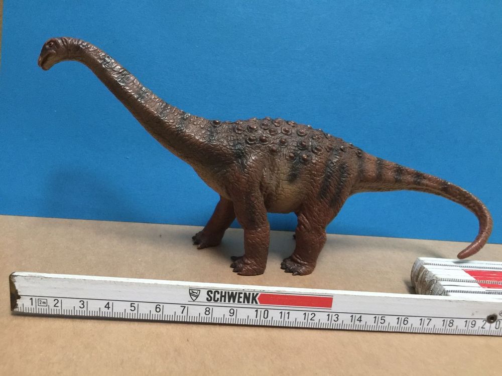 Schleich saltasaurus clearance