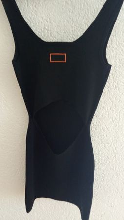 Robe noire sans manches Calvin Klein taille S
