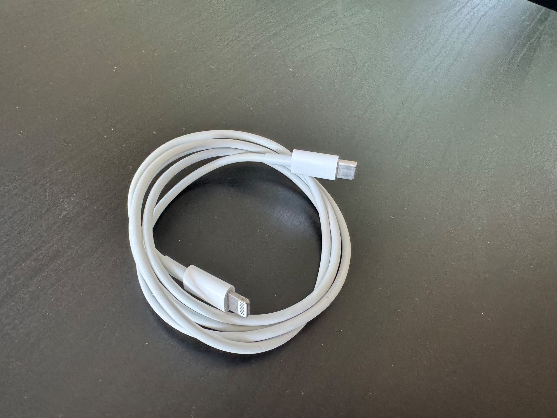 Apple Kabel: Apple USB C auf Lightning Kabel 1m gebraucht – Gebraucht aus Löhningen von santafe06
